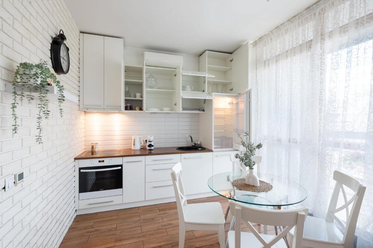 Ziedondarza Park One Bedroom Apartment With Balcony Ρίγα Εξωτερικό φωτογραφία